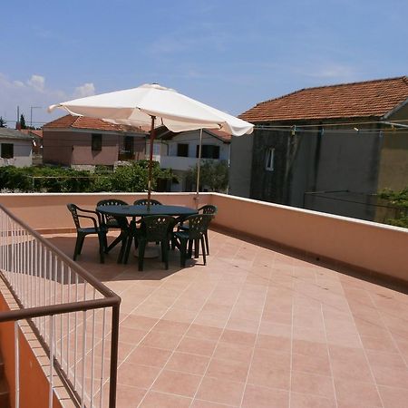 Apartments Juraga Murter Pokój zdjęcie